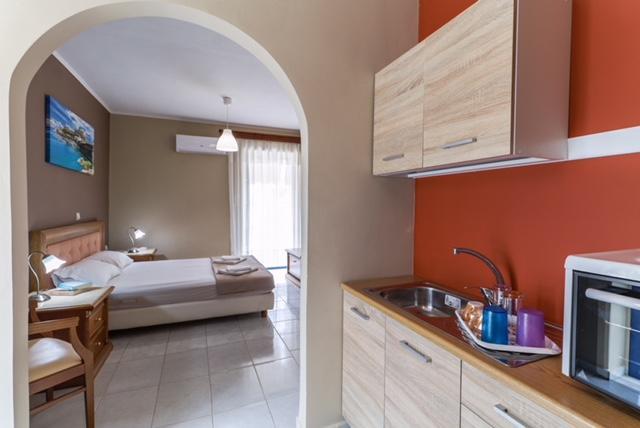 Moka Evia Island Hotell Akhladherí Eksteriør bilde